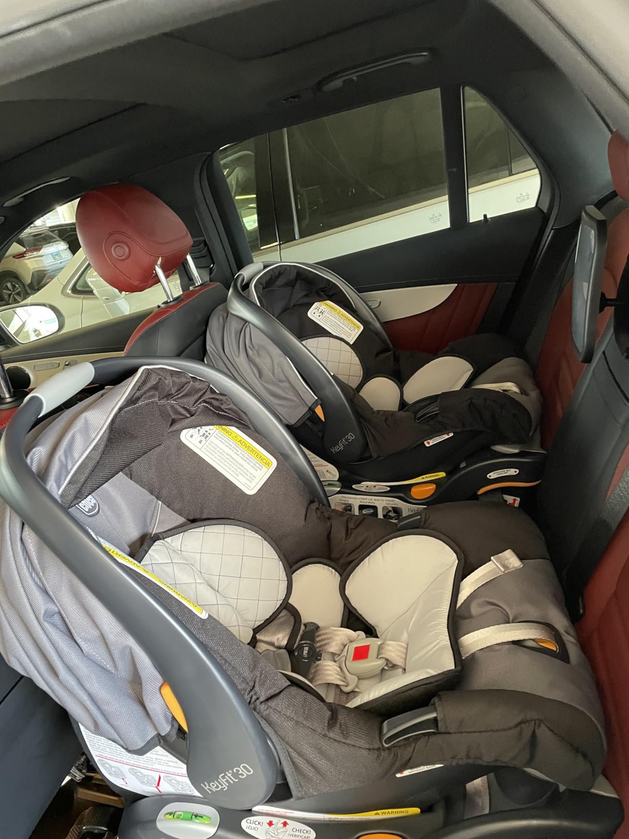 Chicco KeyFit 30 ClearTex Infant Car Seat and Base, Rear-Facing Seat for Infants 4-30 lbs., Includes Infant Head and Body Support, Compatible with Chicco Strollers, Baby Travel Gear, Pewter/Grey customer photo 2