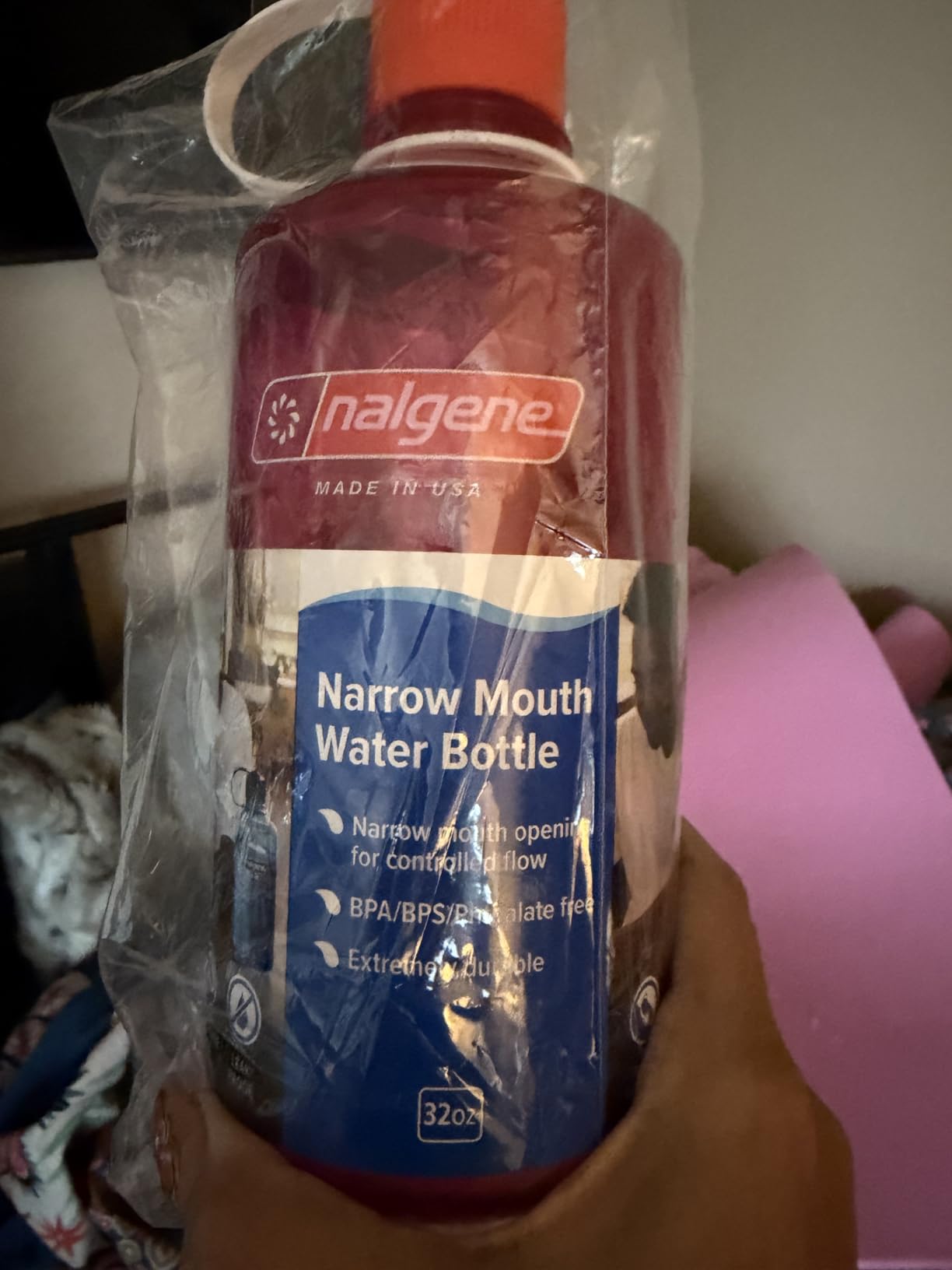 Nalgene 32 oz Narrow Mouth Water Bottle, Amethyst | BPA-Free, Durable & Lightweight, Leak Proof, Dishwasher Safe customer photo 1