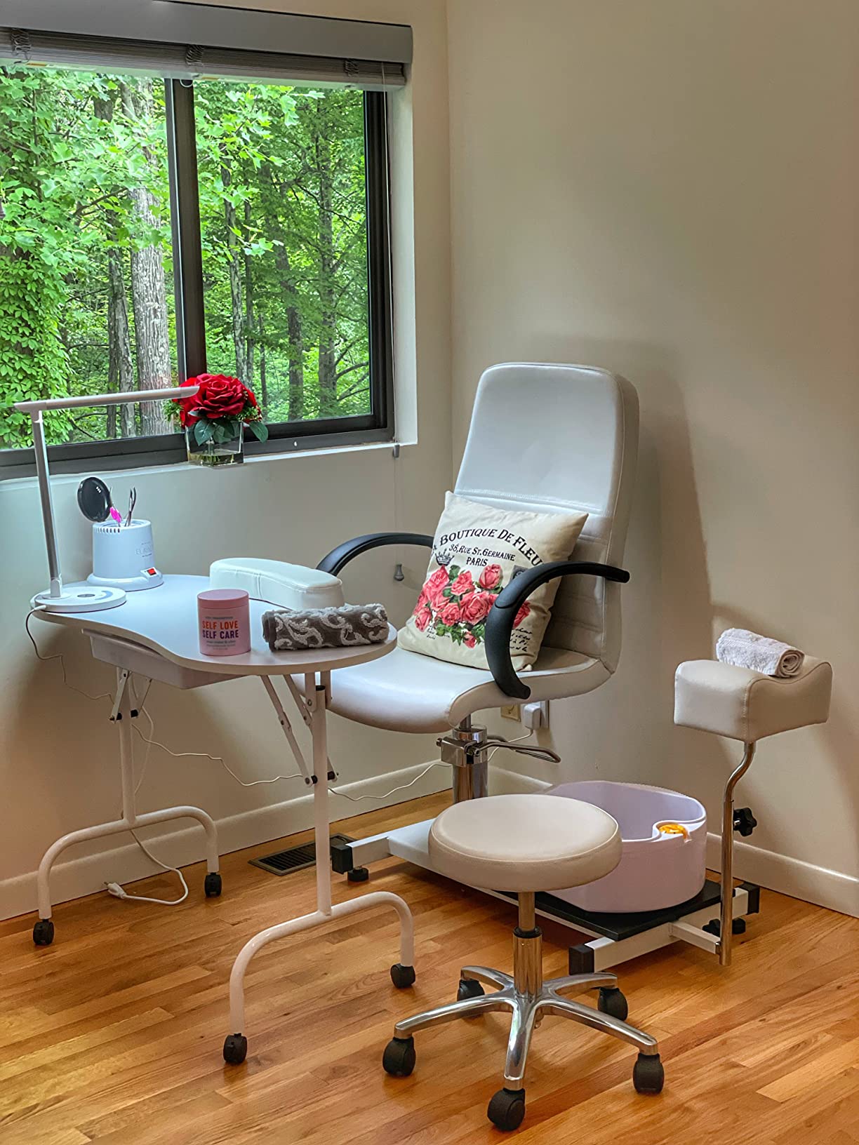 OmySalon Pedicure Chair White with Stool & Bubble Massage Foot Bath, Hydraulic Pedi Chair for Nail Tech, Beauty Spa Salon Unit Station Technician Supplies customer photo 2
