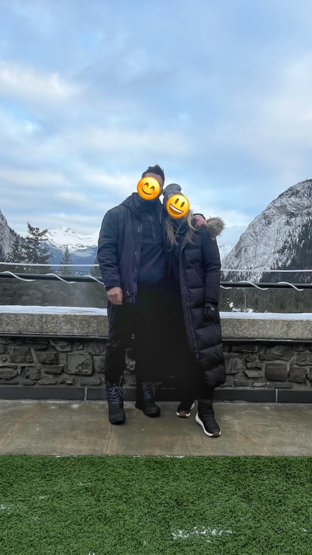 Fitouch Women's Waukee Long Down Coat Parka Jacket | 750+ Fill Power | Full-Length customer photo 1