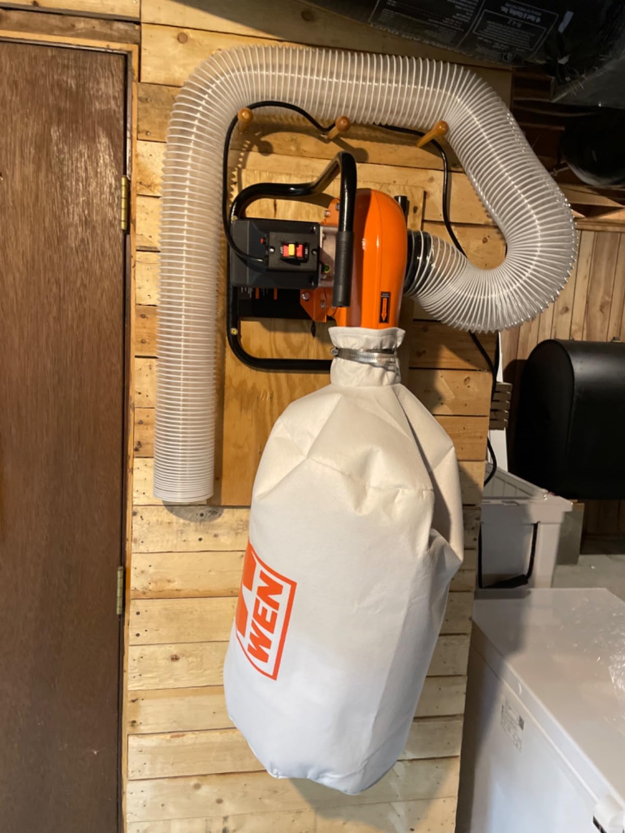 WEN Woodworking Dust Collector, 5.7-Amp Motor with 12-Gallon Bag, Mobile Base, and Optional Wall Mount (DC3401) customer photo 2