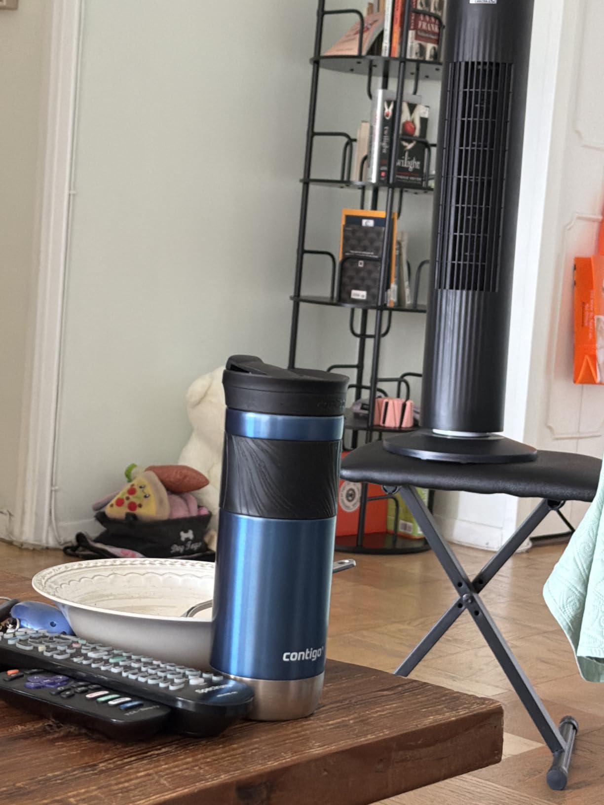 Contigo Byron Vacuum-Insulated Stainless Steel Travel Mug, 20oz - Leak-Proof Lid, BPA-Free, Blue Corn - Perfect Reusable Cup for Coffee or Water; hot and cold beverage holder customer photo 1