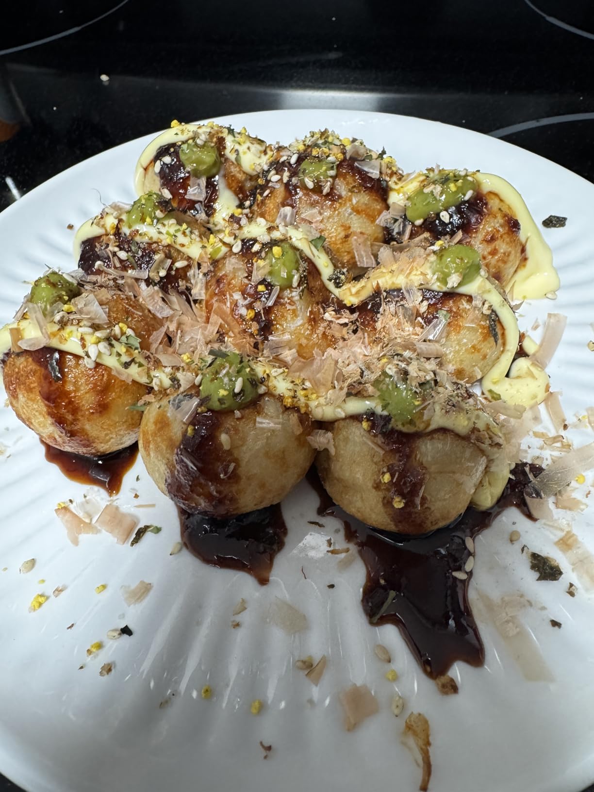 FineMade Takoyaki Maker Pan with Temperature Control, Tools and Recipes - Make 18 Japanese Octopus Balls at once customer photo 1