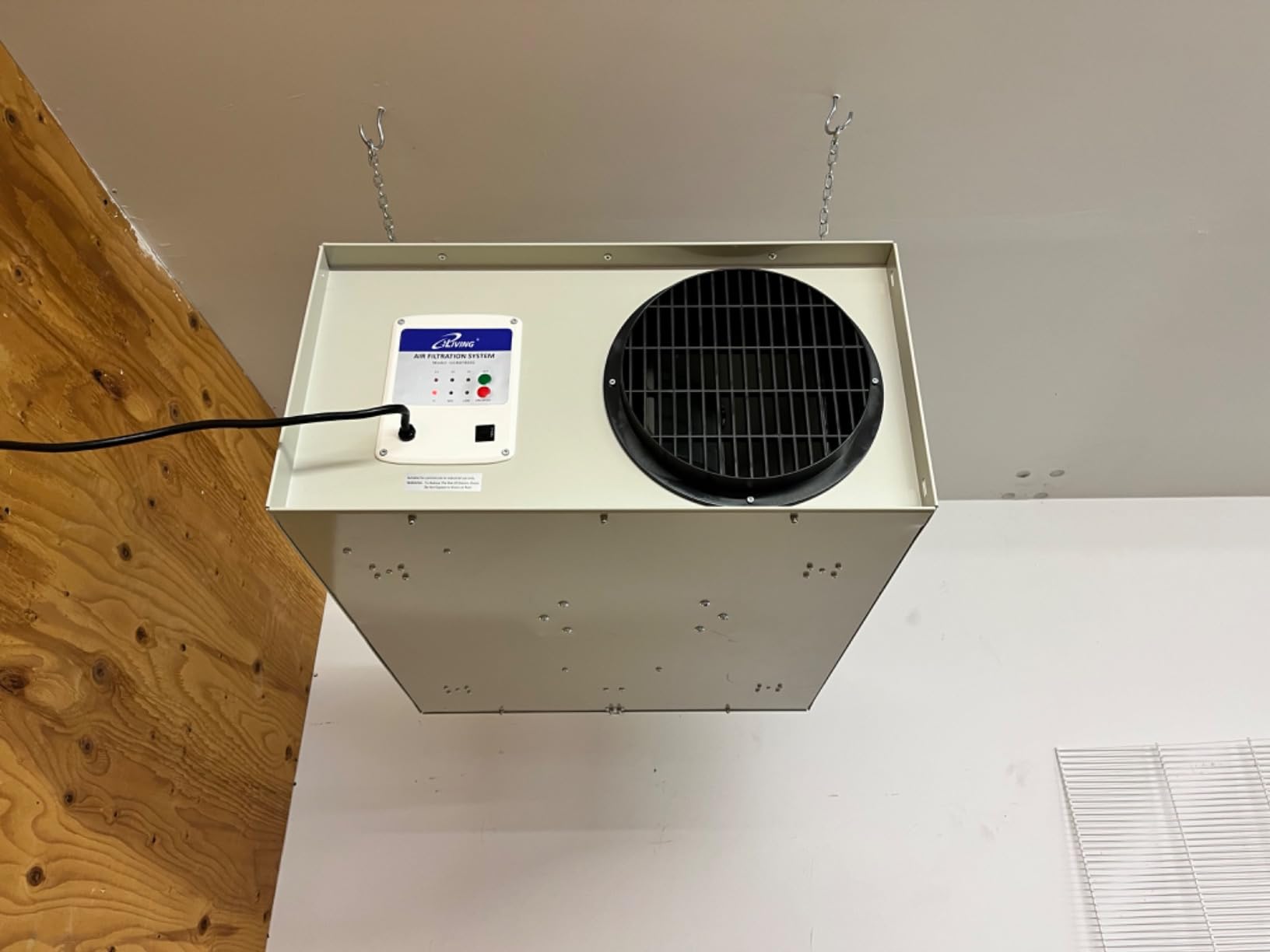 iLIVING ILG8AF8000 Air Filtration System, 3-Speed 1025 CFM Air Scrubber with Remote, Hanging or Wheeled Design, Shop Air Cleaner and Dust Collector for Garage, Workshop and Woodworking customer photo 1