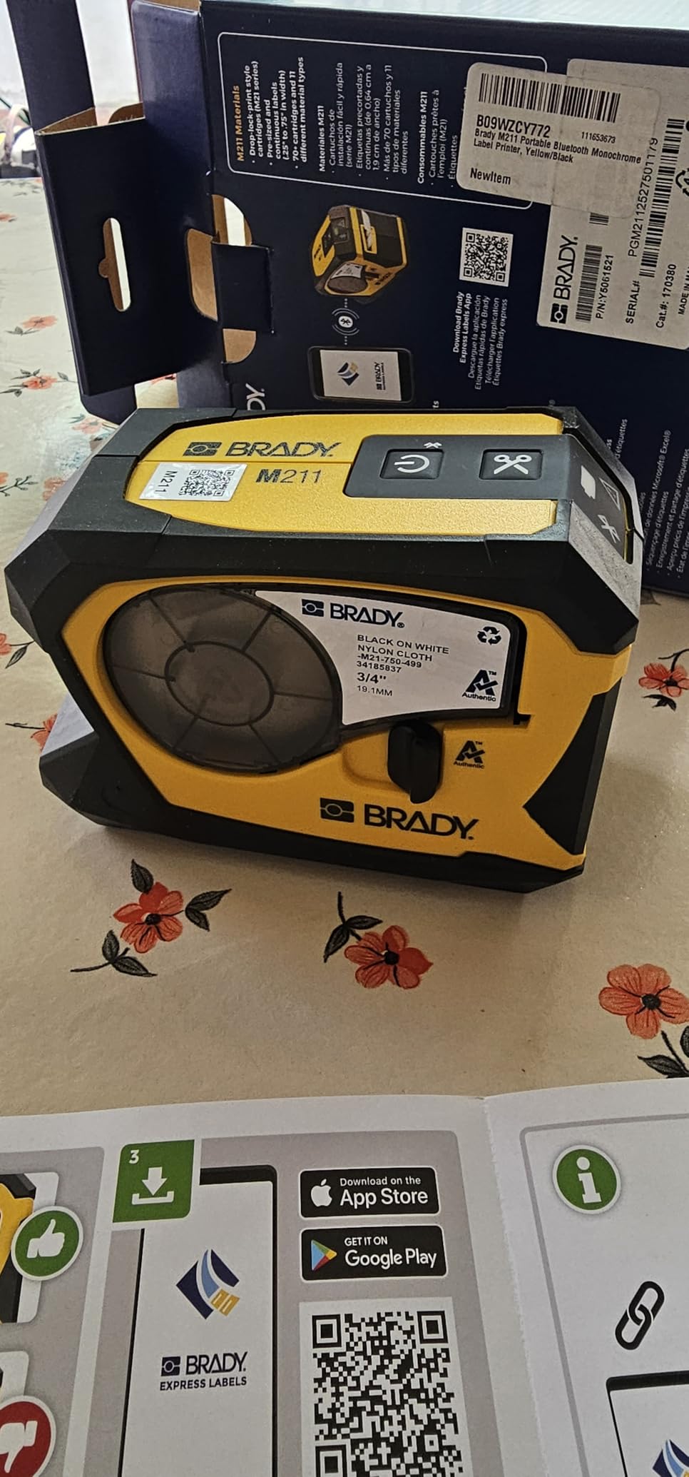 Brady M211 Portable Bluetooth Monochrome Label Printer, Yellow/Black customer photo 2