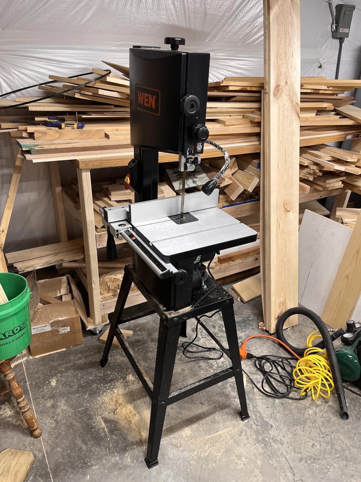 WEN Band Saw with Stand, 10-Inch, 3.5-Amp, Two-Speed (BA3962) customer photo 2