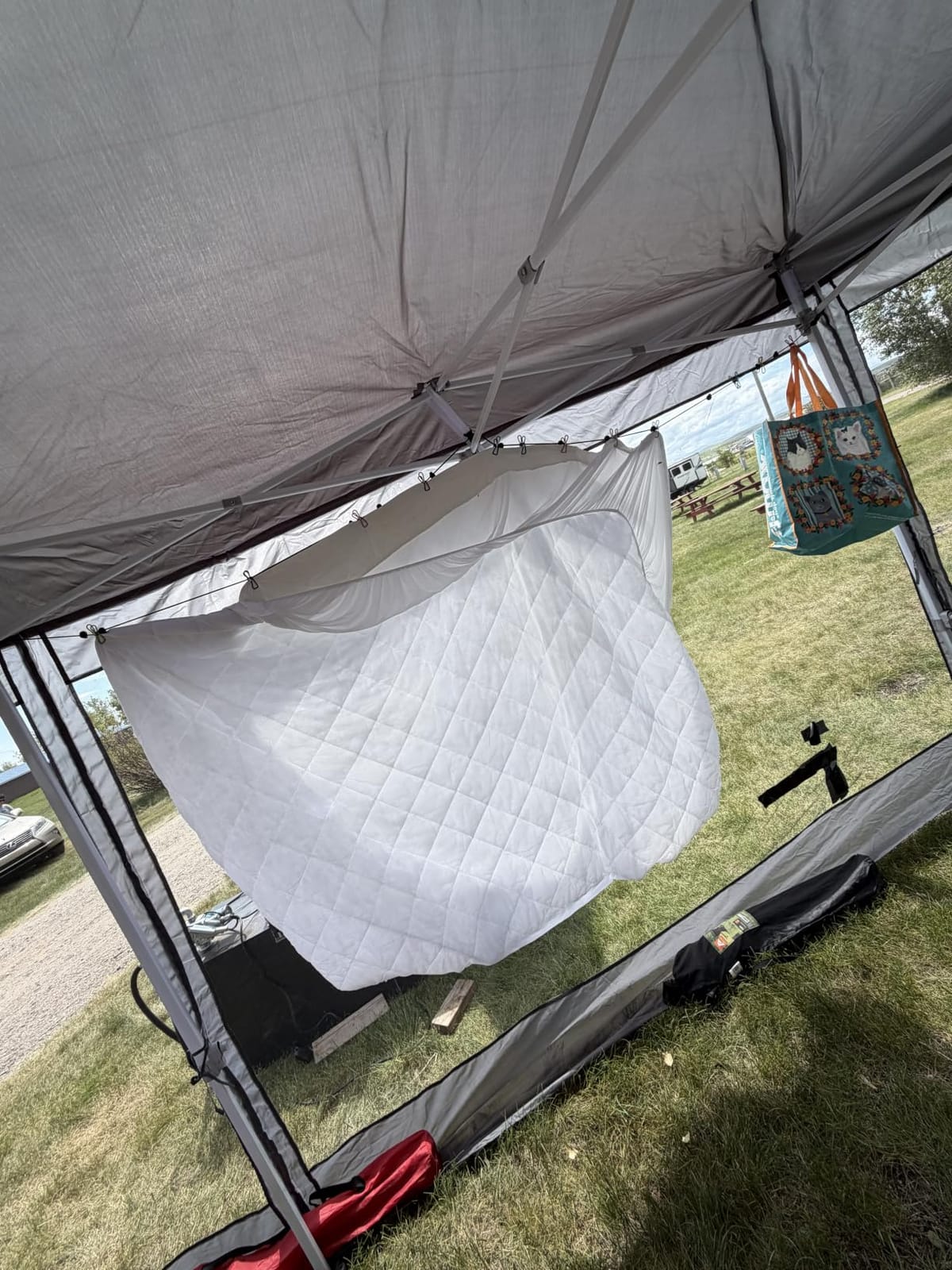 Retractable Portable Travel Clothesline Camping Clothing Line with 12 Clips | For Indoor Laundry Drying Line Outdoors Camping Essentials & RV Hotel with Waterproof Bag, Stretchable from 10 to 12 Feet customer photo 2