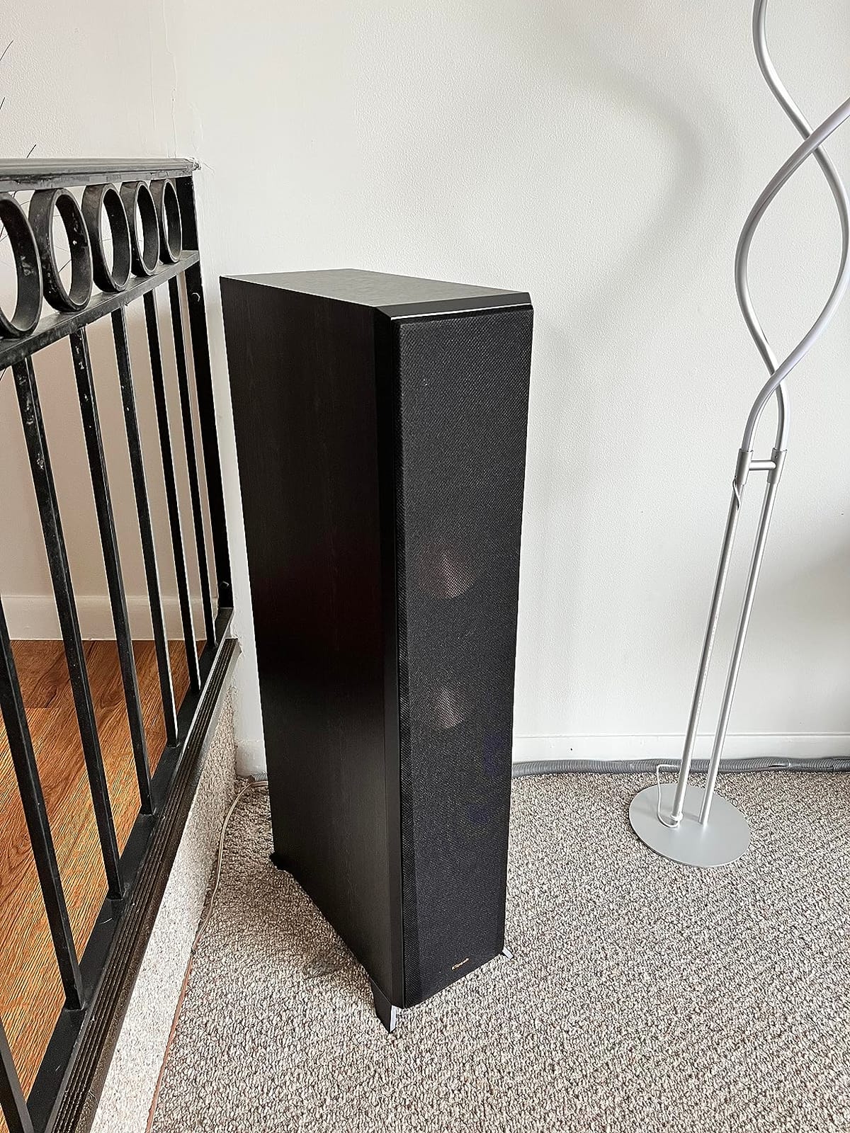 Klipsch RP-6000F II 2.0 Dual Floorstanding Speaker Pair with 90° x 90° Hybrid Tractrix Horn, 1