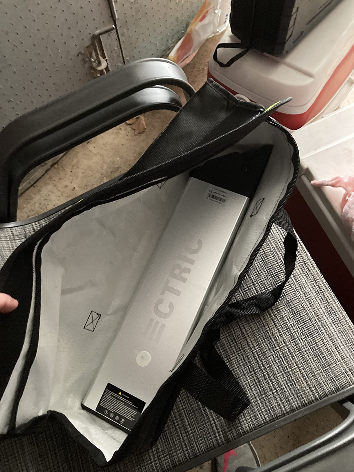 FLASLD Large Fireproof Lipo Bag for 100Ah Lithium Battery Storage and Charging, 14 x 7.8 x 9.5in Waterproof Box for Documents and Valuables customer photo 1