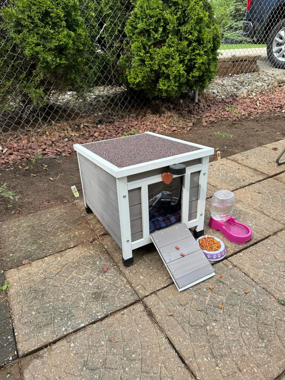 Rockever Outdoor Cat House, Rabbit Hutch Outdoor Indoor Bunny Cage | Waterproof Cat Houses For Outdoor Cats, Wooden Small Pet House And Habitats, Openable Roof customer photo 2