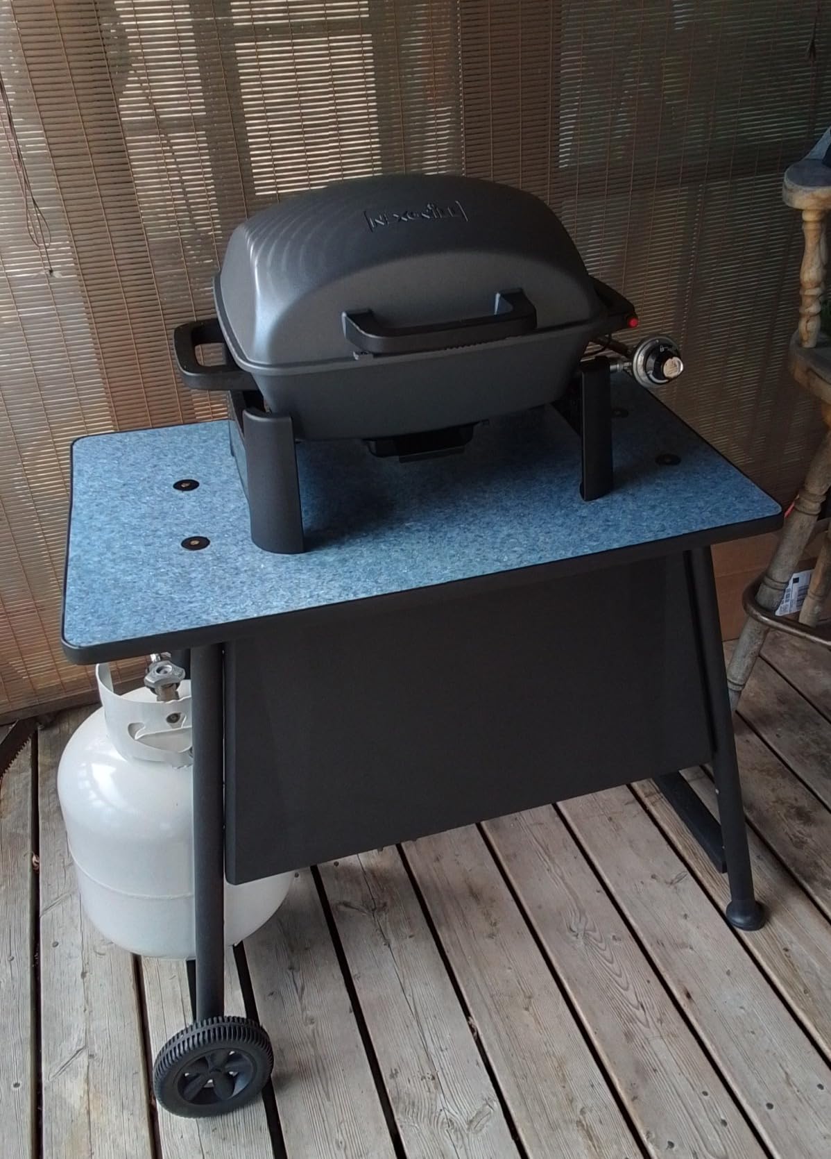 Nexgrill Tabletop 1 Burner Gas Grill, 10000 BTU Compact customer photo 2