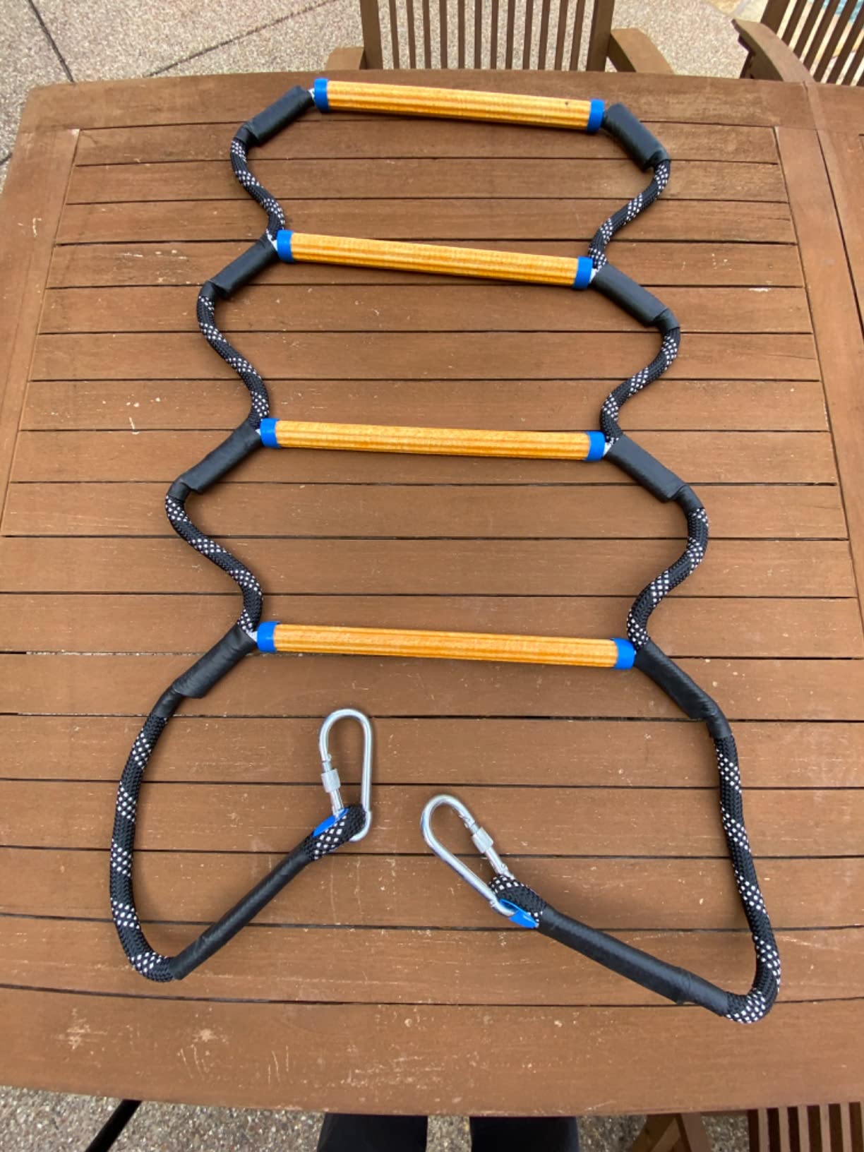 Boat Rope Ladder, Heavy Duty Climbing Rope 450Lbs Strength, 14mm Reinforced Polyester Line, Rigid Resin Step Design, Outdoor Ladder for Inflatable Boat, Kayak, Motorboat, Canoeing (4 Step) customer photo 1