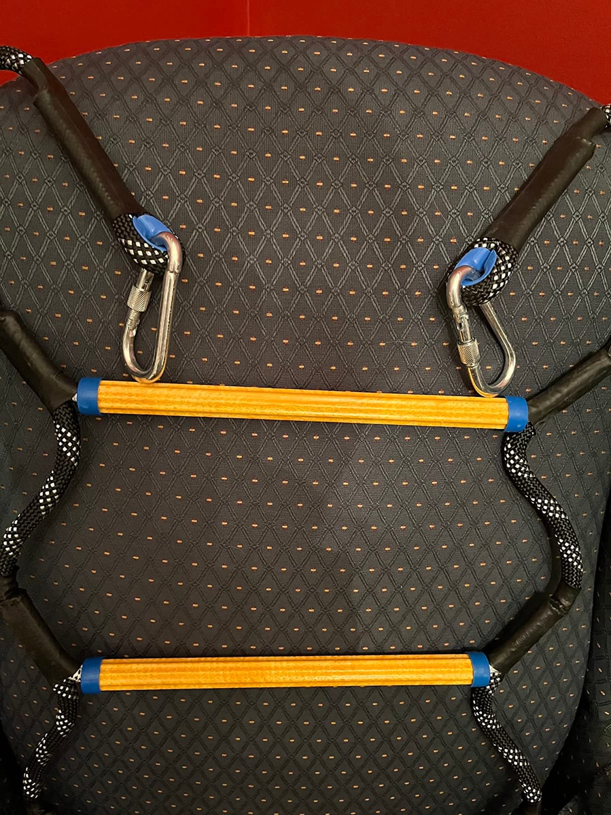Boat Rope Ladder, Heavy Duty Climbing Rope 450Lbs Strength, 14mm Reinforced Polyester Line, Rigid Resin Step Design, Outdoor Ladder for Inflatable Boat, Kayak, Motorboat, Canoeing (4 Step) customer photo 2
