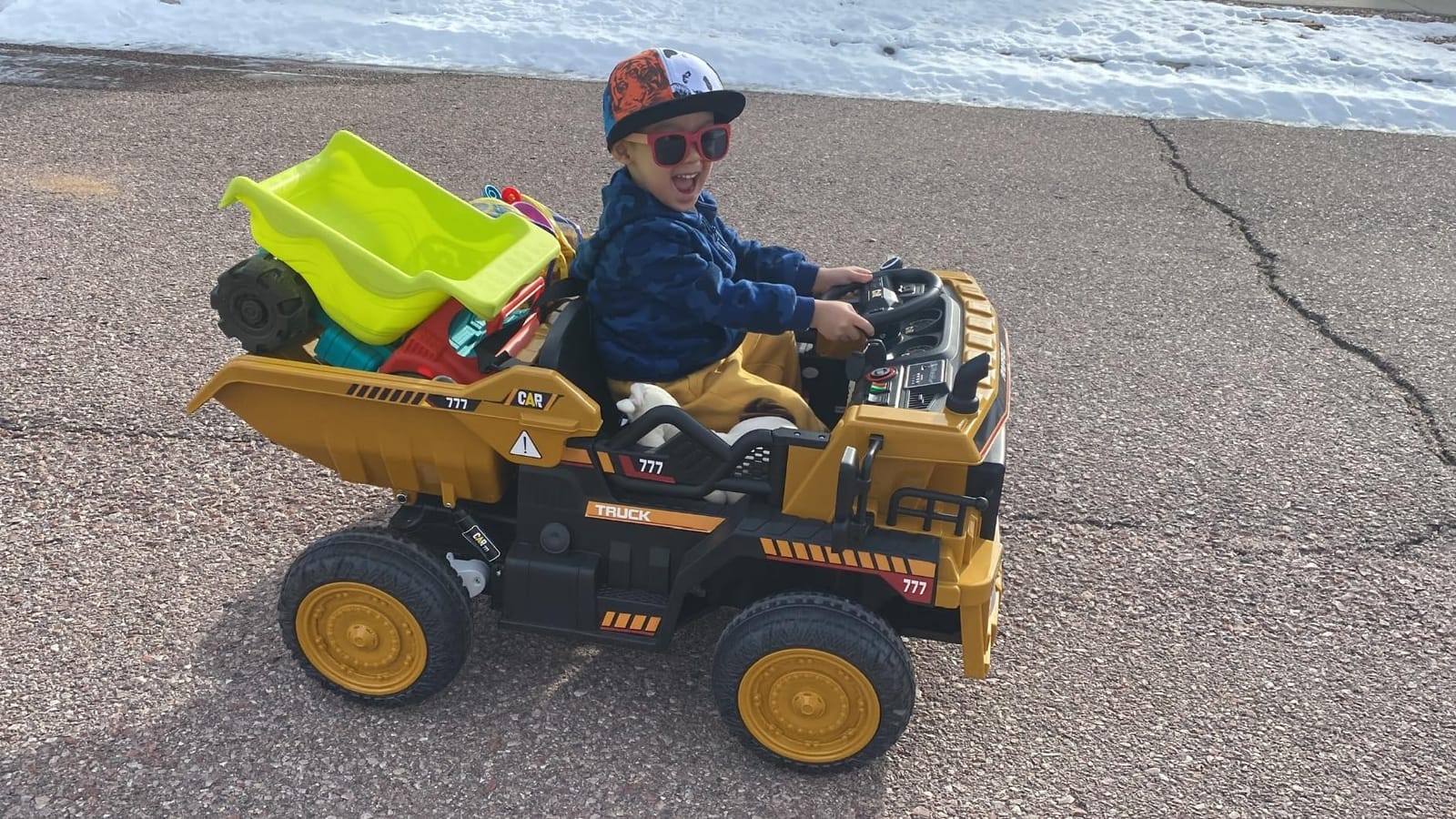 ANPABO Ride on Dump Truck w/Remote Control, 2 Seater, Electric Dump Bed | Extra shovel, bluetooth & music, all-terrain tires, battery powered ride on toys for girls boys customer photo 1