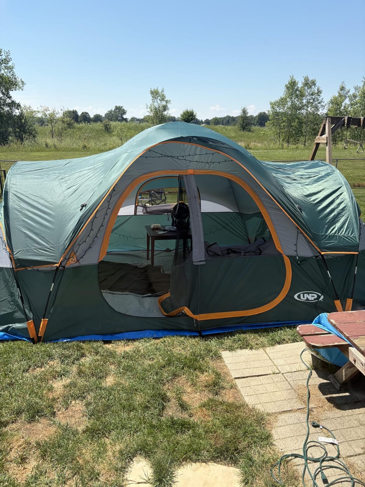 UNP 10 Person Tents for Camping Family Outdoor Camping Tent | 2 Rooms with Rainfly, Waterproof 5 Large Mesh Windows Size 18ft x 9ft x78in customer photo 1