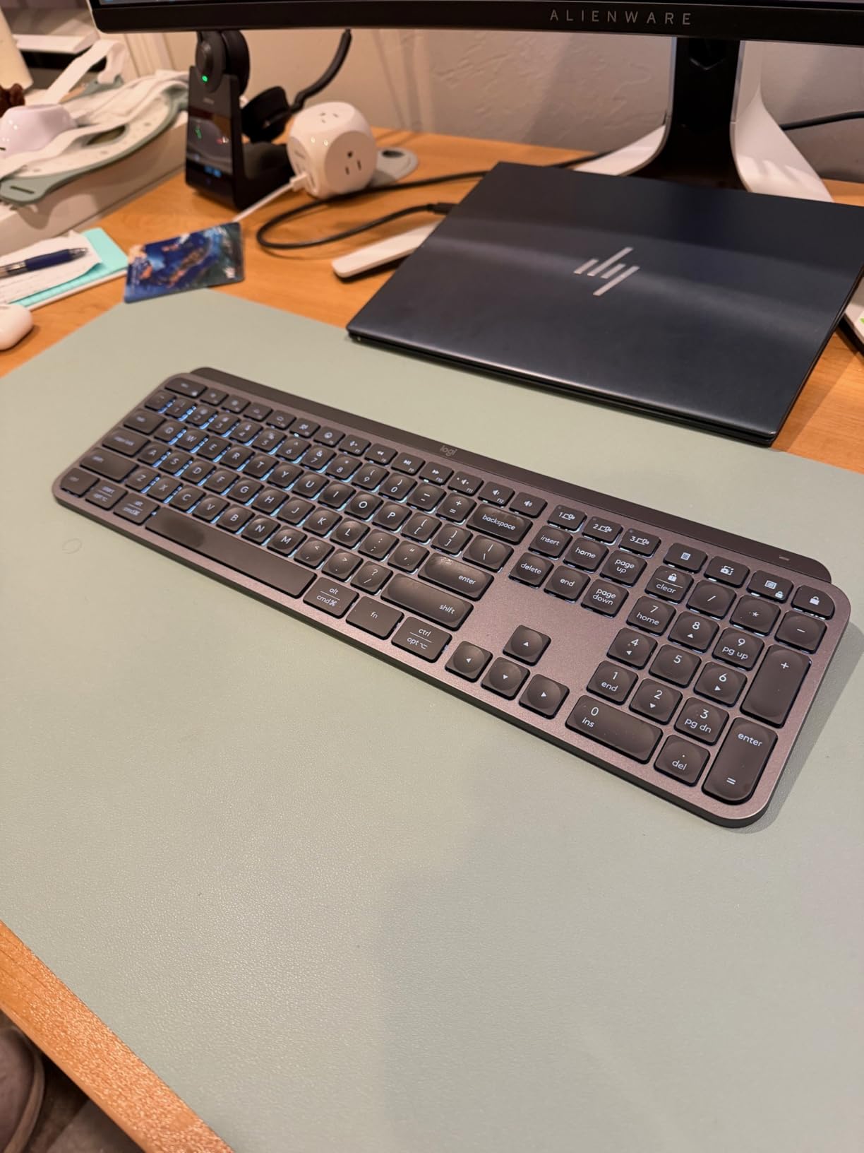 Logitech MX Keys S Combo Performance Wireless Keyboard and Mouse - Graphite customer photo 2