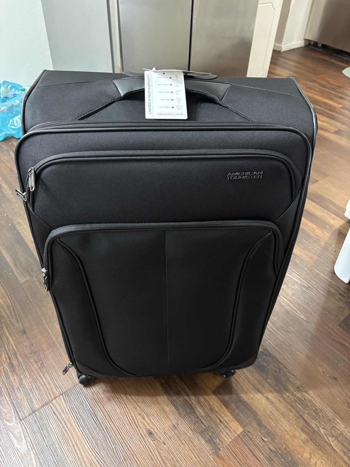 American Tourister 4 KIX 2.0 Expandable Softside Luggage with Spinner Wheels, 28 SPINNER, BLACK customer photo 1