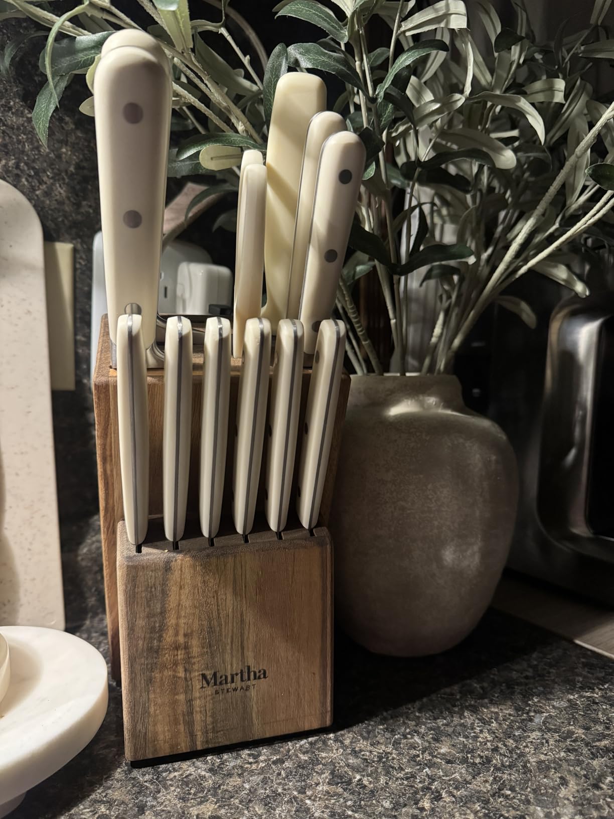MARTHA STEWART Eastwalk 14 Piece High Carbon Stainless Steel Cutlery Kitchen Knife Block Set w/ABS Triple Riveted Forged Handle Acacia Wood Block - Linen White customer photo 2