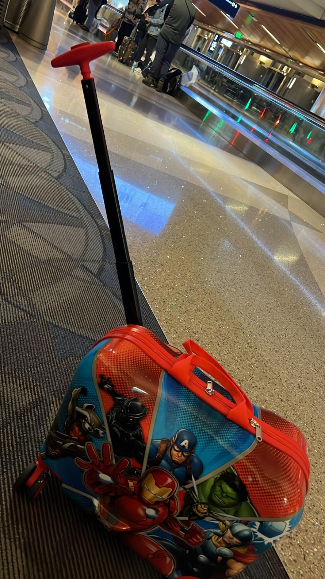 Disney Minnie Mouse Ride on Suitcase for Kids, 18'' Toddler Carry-On Luggage With Wheels, Cute Lightweight Kids Travel Suitcase Trolley customer photo 2