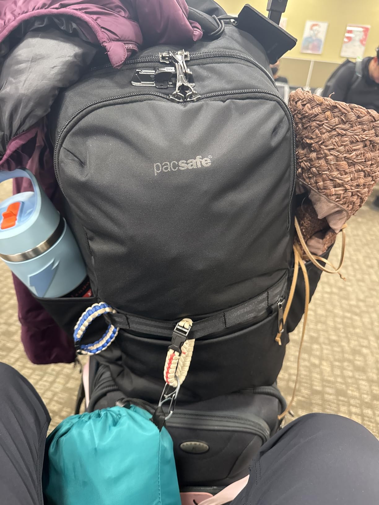 Pacsafe Metrosafe X Anti Theft 25L Backpack - With Padded 16 Inch Laptop Sleeve, Slate customer photo 1