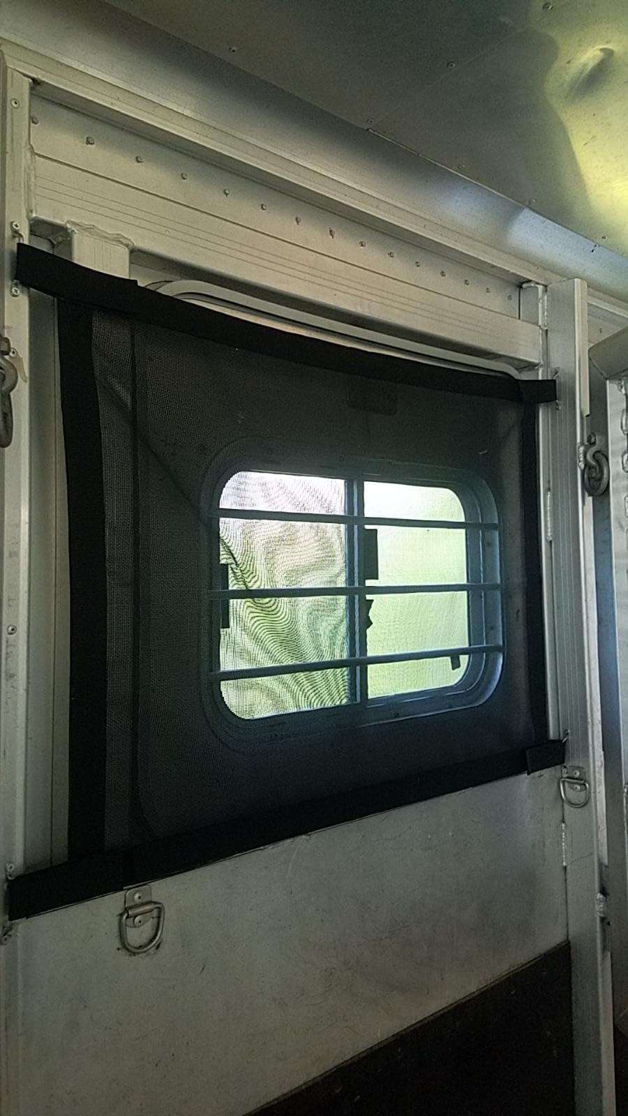 35 Inch Length x 26 Inch Height Horse Trailer Window Screen with Mesh Hole 0.04 x 0.04 inch, 2 Pack customer photo 1