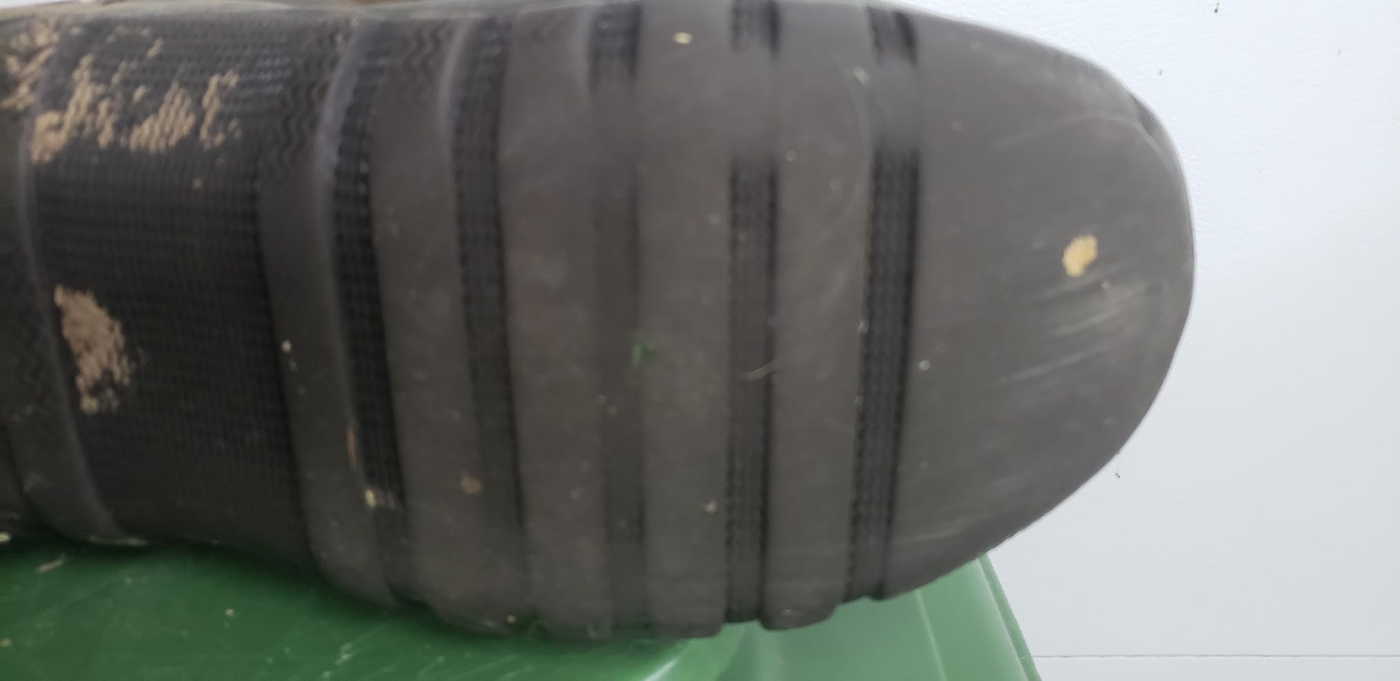 Men's Edgewater Classic Mid Boot customer photo 2