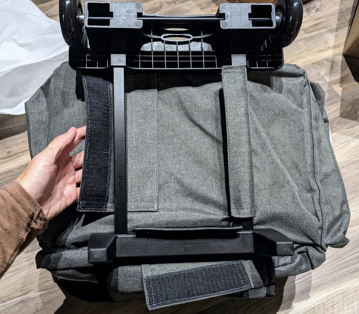 Damero Rolling Medical Bag with Detachable Trolley and Dividers, Gray | Medical Equipment Bag with Removable Pouches, First Aid Responder Bag Empty for Home Health Nurses, Doctors, EMT, EMS customer photo 1