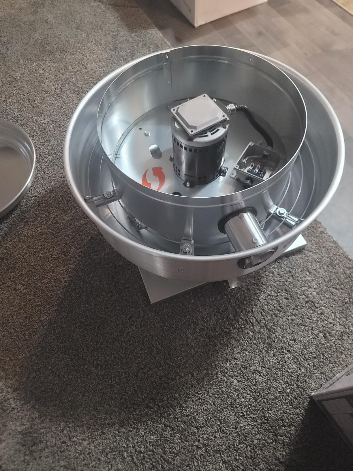 Restaurant Hood Grease Rated Exhaust Fan- Food Truck High Speed Direct Drive Centrifugal Upblast Exhaust Fan 0.5HP 110 Volt Single Phase Motor 1900-2600 CFM customer photo 1
