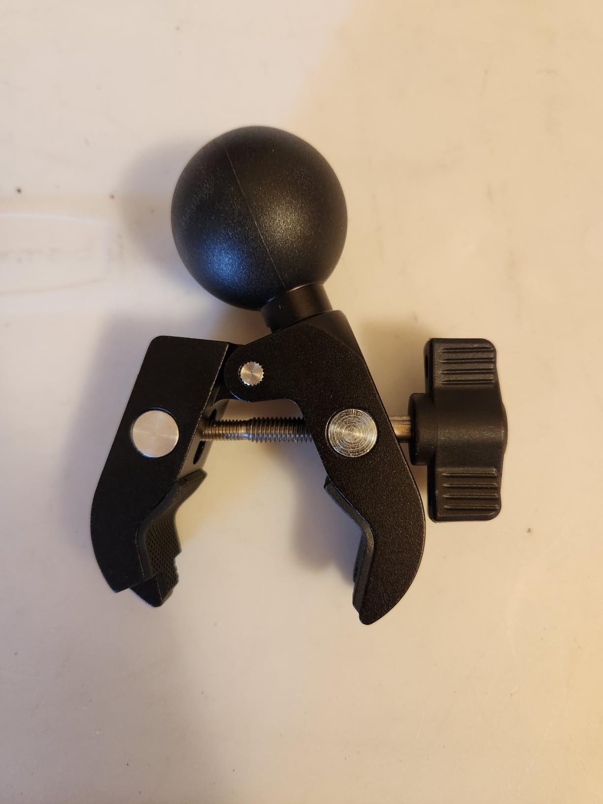 BRCOVAN 1.5'' Ball Clamp Mount Base with Aluminum Alloy Tough-Claw (C-Size) customer photo 1