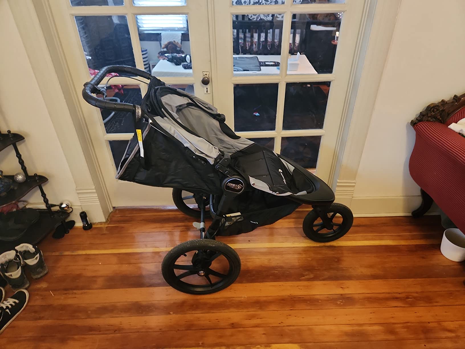 Baby Jogger Summit X3 3-Wheel Jogging Stroller with Hand Brake, All-Wheel Suspension for Running, Jogging, and Everyday Outings, Midnight Black customer photo 1
