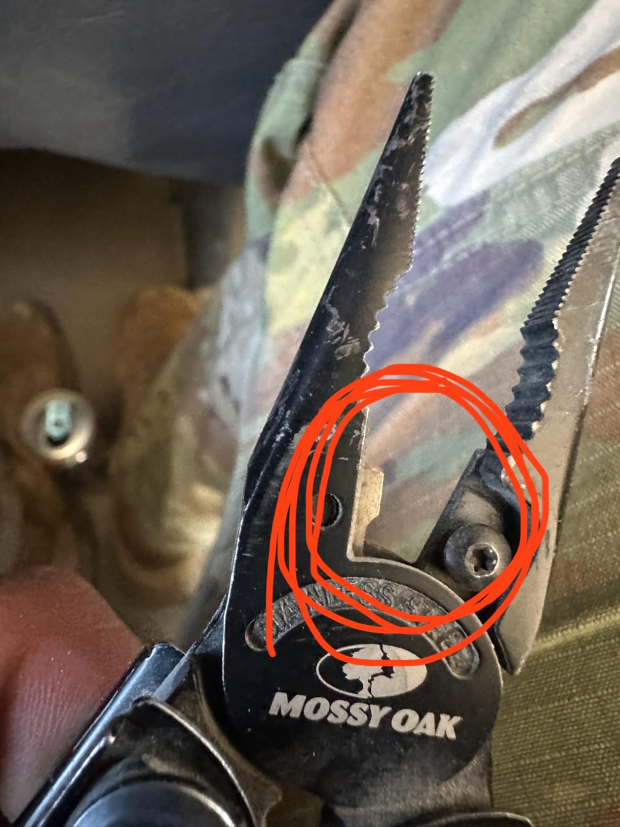 MOSSY OAK 19-in-1 Multitool Pliers Stainless Steel Self-Locking | Includes Fire Starter, Window Breaker, Whistle, and Sheath for Camping, Hiking, Survival, and Outdoor Adventures customer photo 2