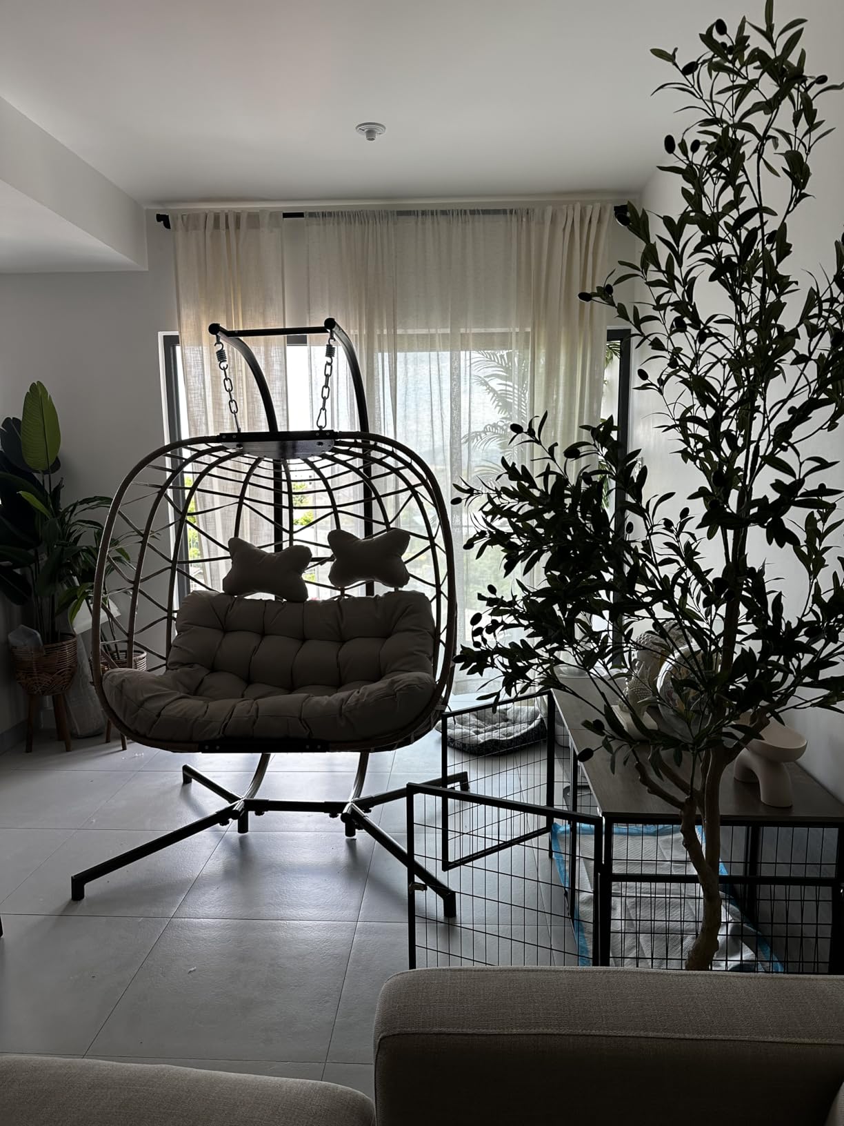 NICESOUL Double Egg Swing Chair with Stand, Oversized 2-Person Indoor Outdoor Hanging Hammock Chairs with Cushion, Wide and Large Comfy Loveseat, Sturdy Porch Swings for Outside, Dark Gray customer photo 2
