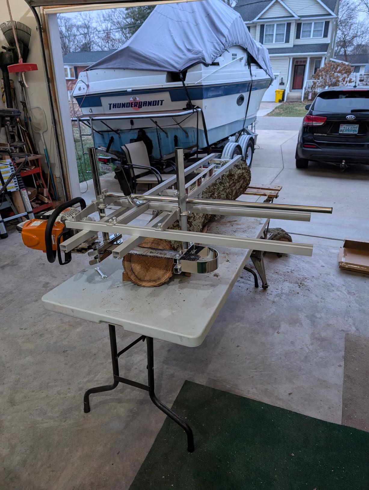 VEVOR Chainsaw Mill and Rail Mill Guide System, Portable Sawmill 14