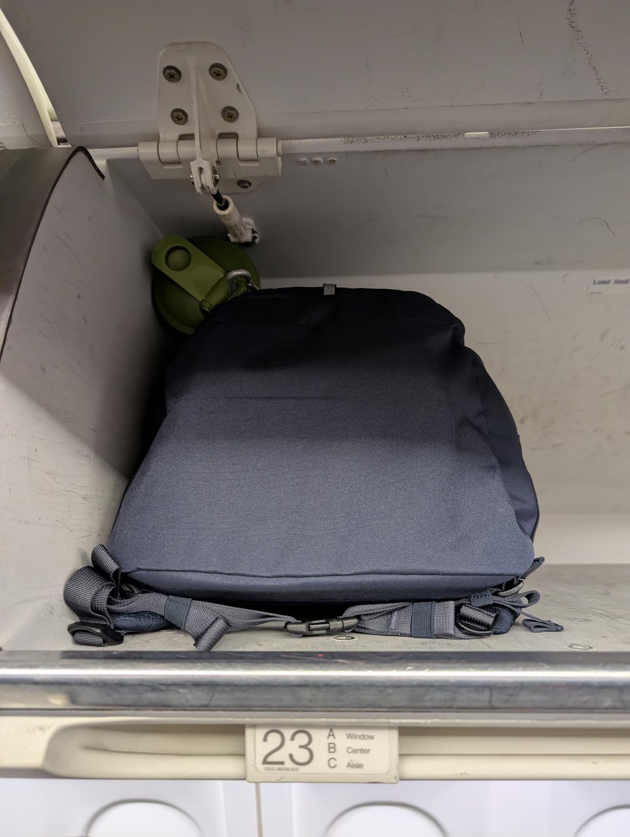 Fjällräven Skule 28 Backpack - Spacious Storage, Padded Back Panel, Breathable Design - Travel, Hiking, Patina Green customer photo 1