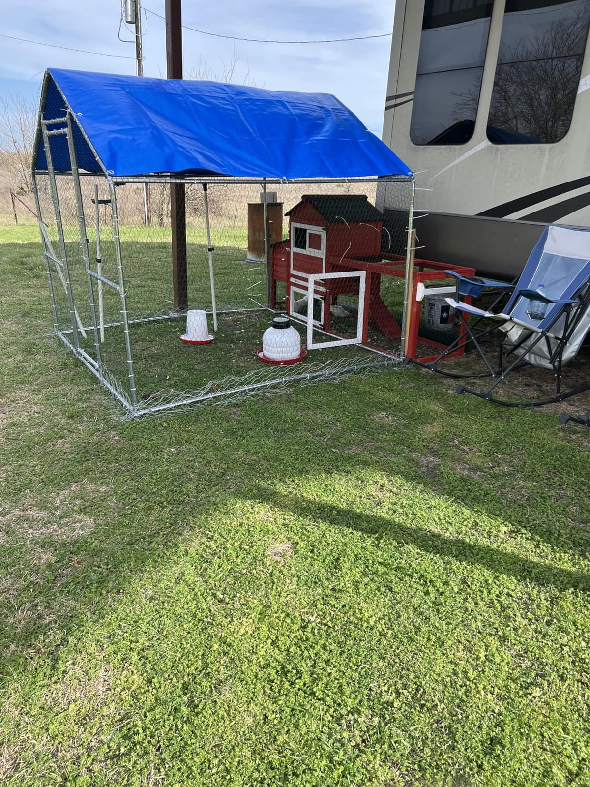 Sino Luban Large Metal Chicken Coop Run for 10 Chickens/Ducks, Chicken Runs for Yard with Waterproof Cover, Chicken Enclosure Chicken Pen Outdoor, Walk-in Poultry Cage (Upgrade Wall Support Brace) customer photo 1
