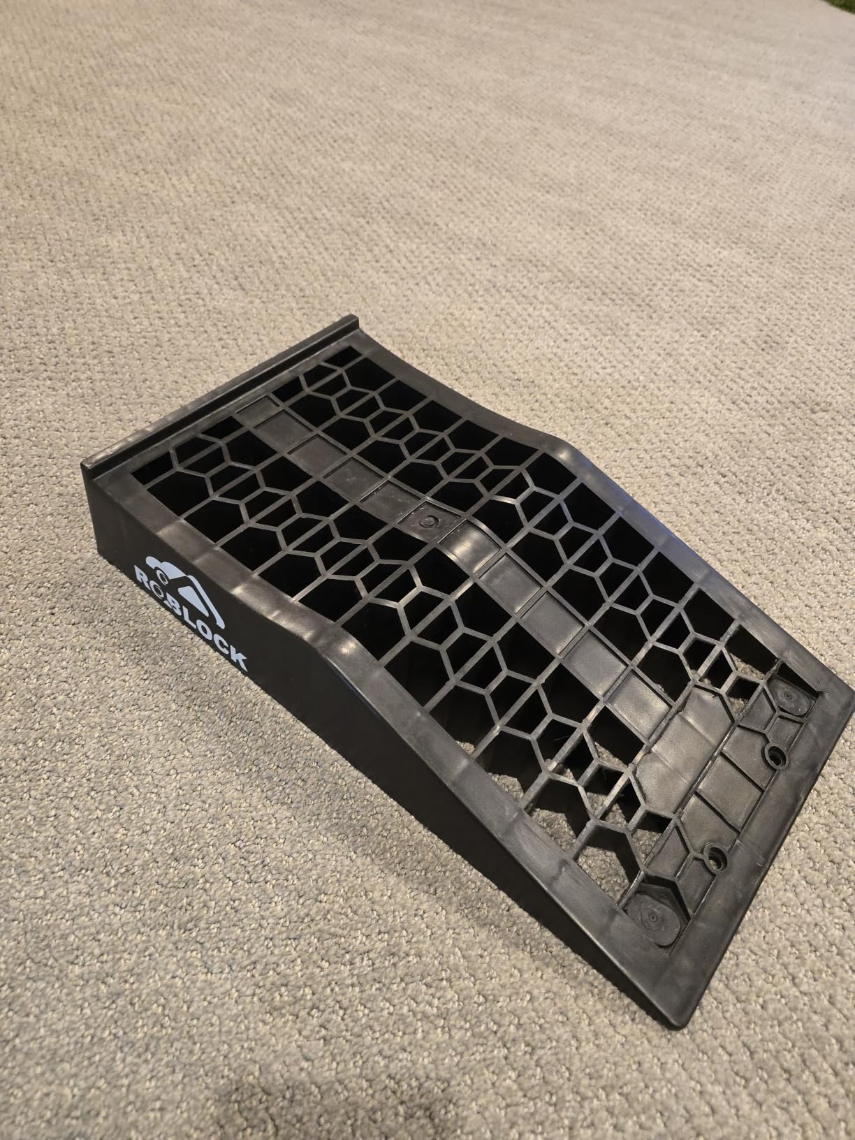 ROBLOCK Heavy Duty Low Profile Car Ramps for Oil Changes, Portable Car Ramps for Low Cars High Lift and Jack Support, Vehicle Ramps for Garage, 35.63''x12''x8.07'', G.V.W 13000 LBS, 2 PCS customer photo 1