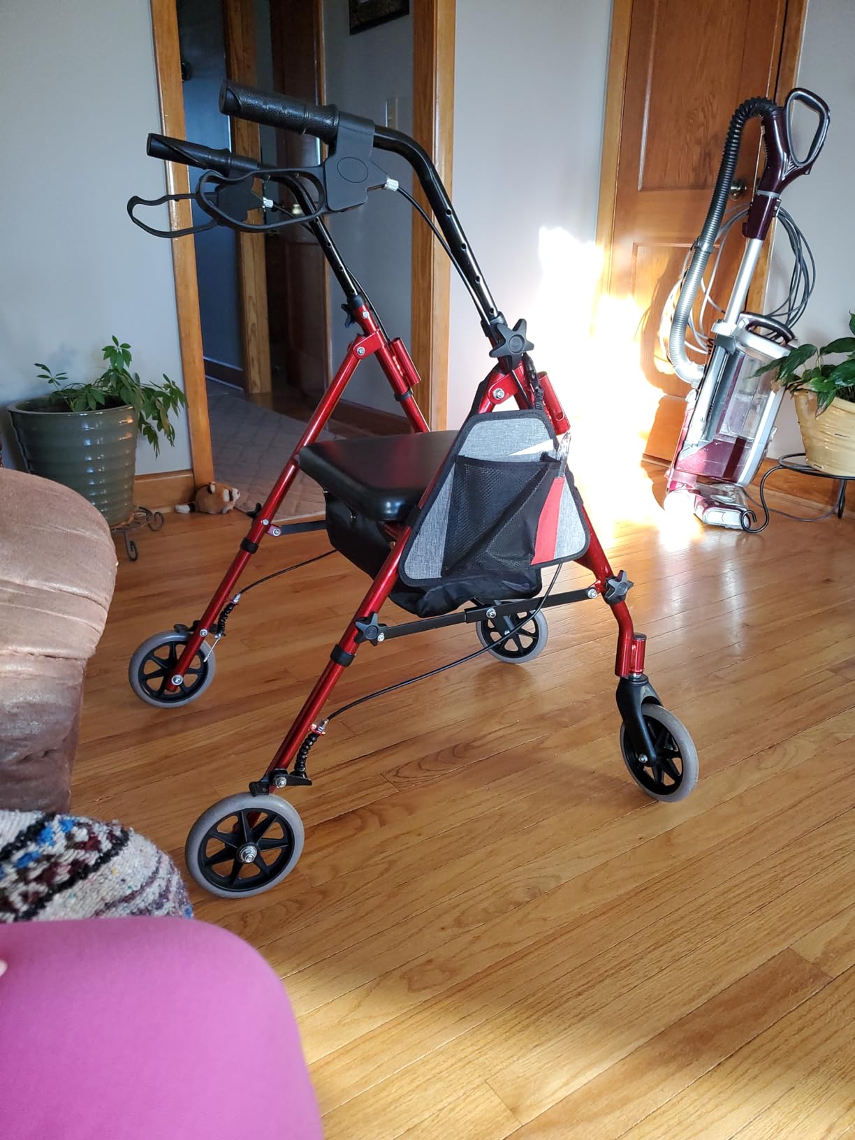 BlessReach Lightweight Foldable Rollator Walker with Seat for Seniors, Red | 300 lb Capacity, 5-Position Adjustable Height, Premium Hybrid Rolling Walker - Aluminum and Carbon Steel customer photo 2