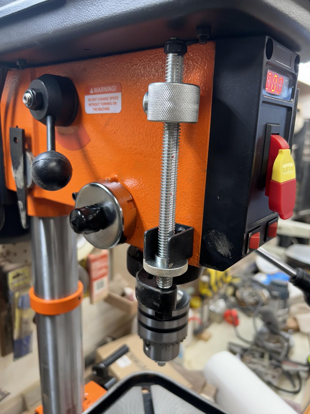 VEVOR 12 in Benchtop Drill Press, 5 Amp 120V, Variable Speed Cast Iron Bench Drill Press, 12 in Swing Distance 0-45° Tiltling Worktable with Laser Work Light, Tabletop Drilling Machine for Wood Metal customer photo 2