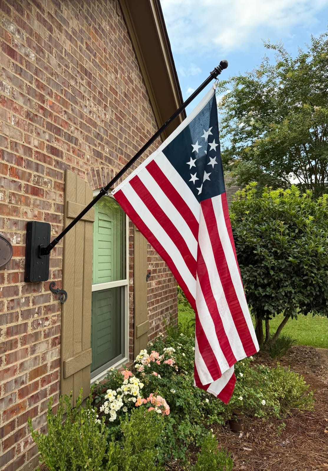 Heavy Duty Stainless Steel Flag Pole Kit - 180° Adjustable Bracket, 6 FT Ultra-Thick Flagpole customer photo 1