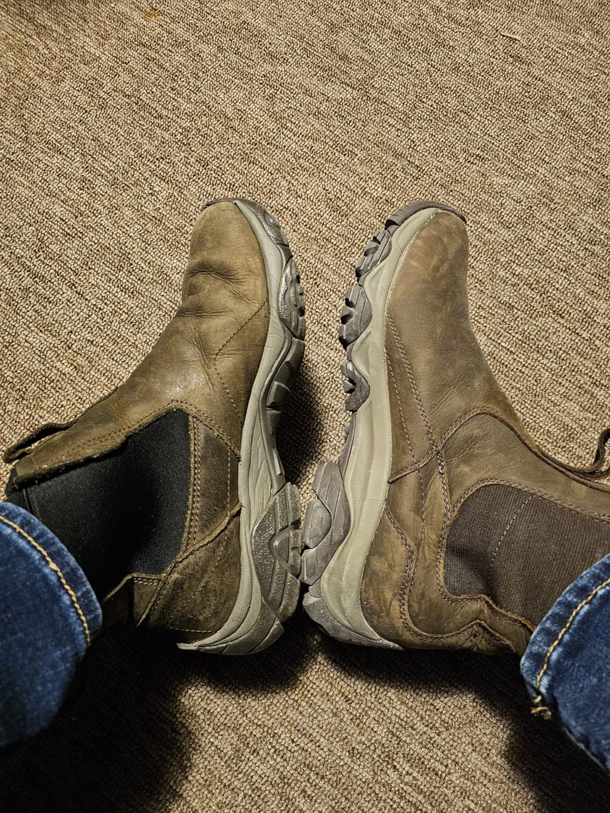 Men's Moab Adventure 3 Chelsea Waterproof customer photo 2