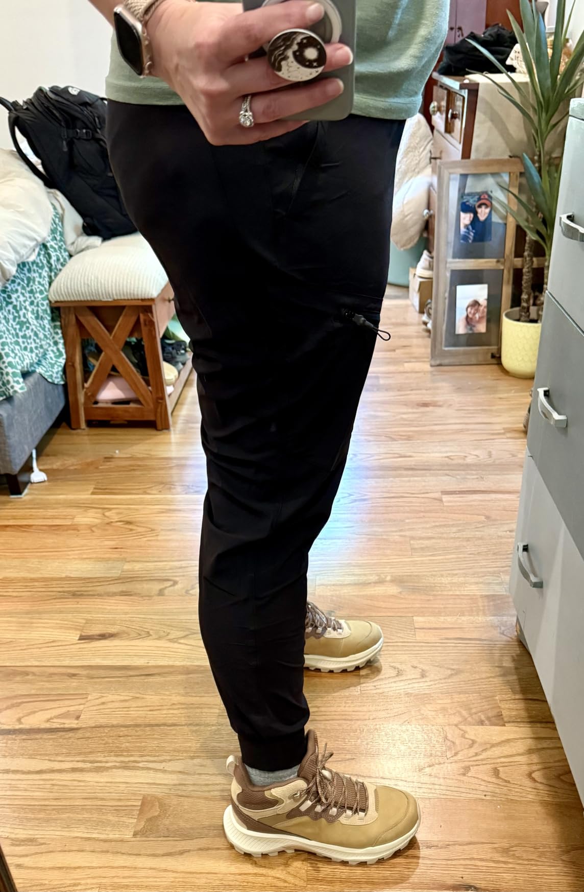 baleaf Women's Lightweight Hiking Pants with 5 Zippered Pockets | High waist design, Water Resistant, Quick Dry, UPF 50+ Stretch Joggers customer photo 2