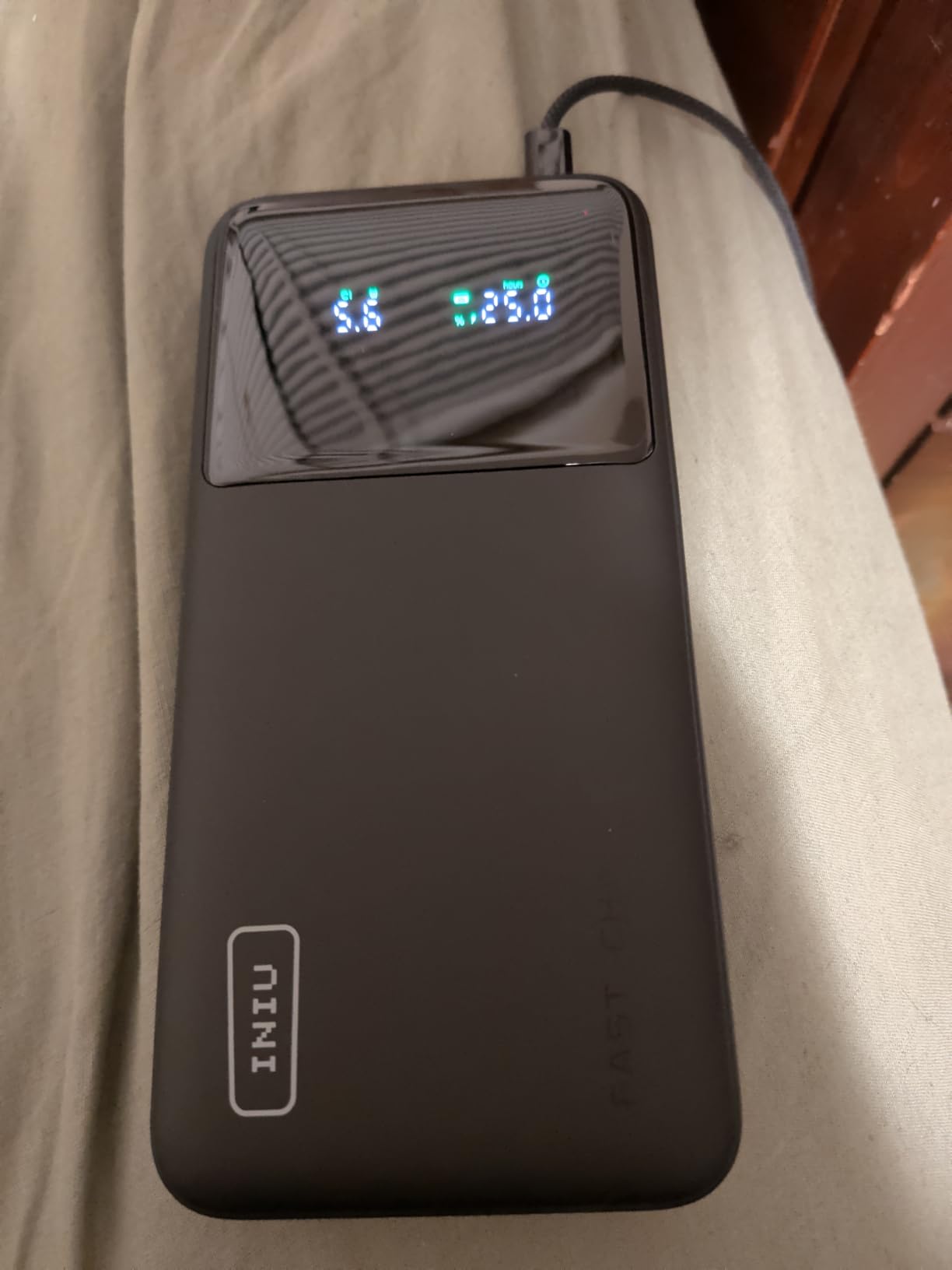 INIU Laptop Power Bank, Compact 27000mAh 140W Fast Charging Battery Pack | Smart LED Display, 3-Output Fast Charging, Flight-Safe, Portable Charger for MacBook Pro, Dell, Steam Deck, iPhone, iPad etc customer photo 2
