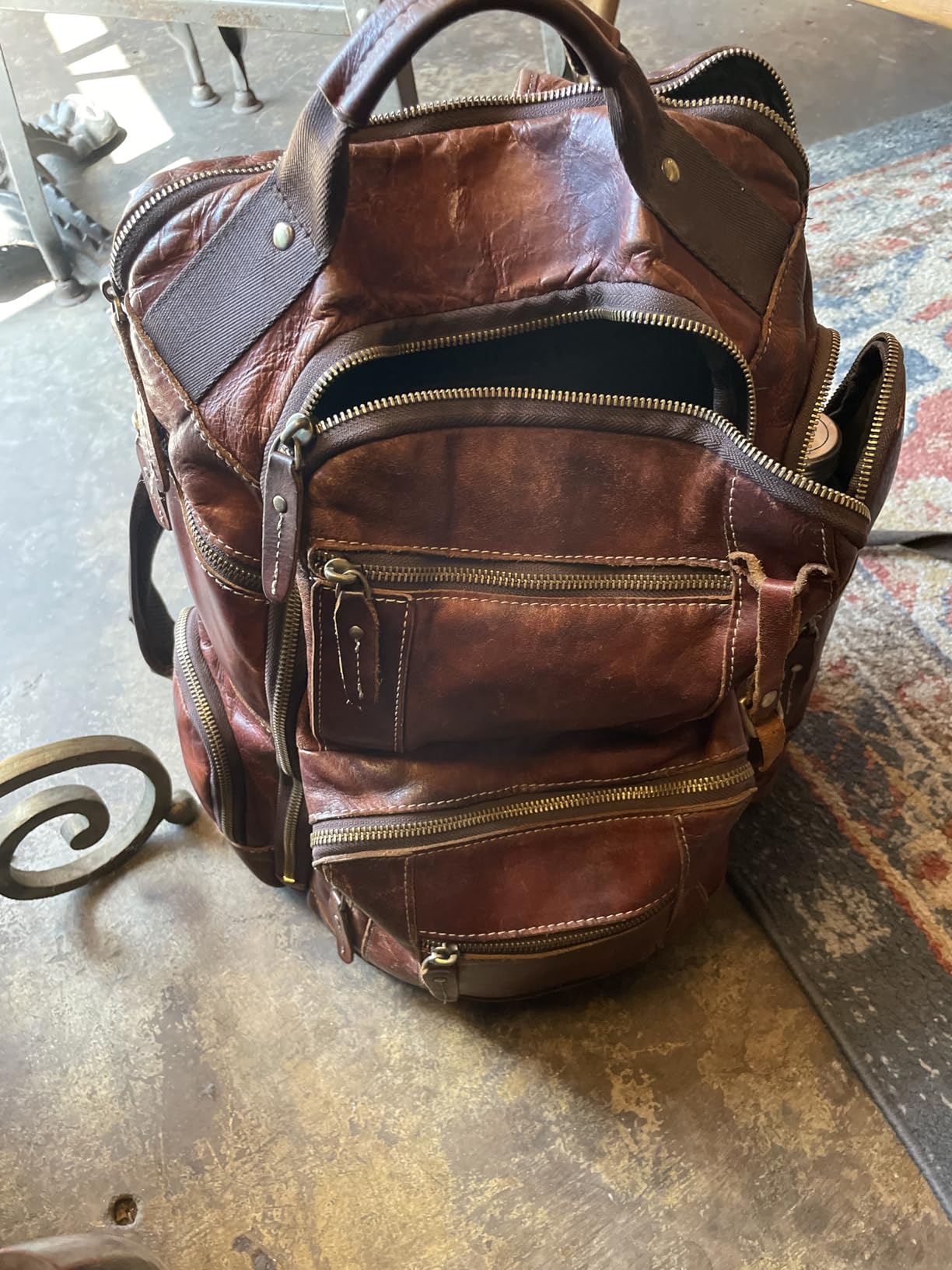 LANNSYNE Leather Backpack for Men, 15.6