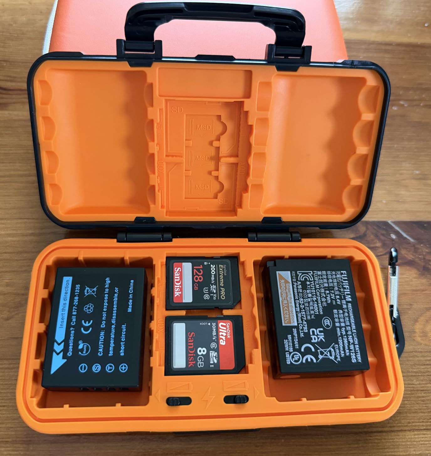 K&F CONCEPT Camera Battery SD Card Holder for 4 SD Cards/6 TF/2 CF/2 XQDs | 2 Slots Battery Storage Case, Water-Resistant Anti-Shock Case for DSLRs, Action Camera Batteries for NP-FZ100, PM02 customer photo 1