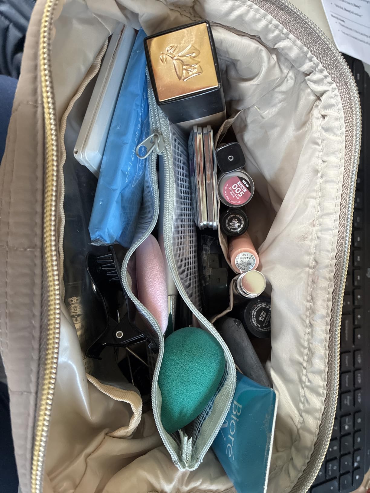 BAGSMART Makeup Bag Travel Toiletry Bag, Wide-open Zipper Pouch, Black | Puffy Padded, Travel Essentials, Make Up Bag, For Women, Makeup Organizer, Toiletries Accessories Brushes customer photo 2