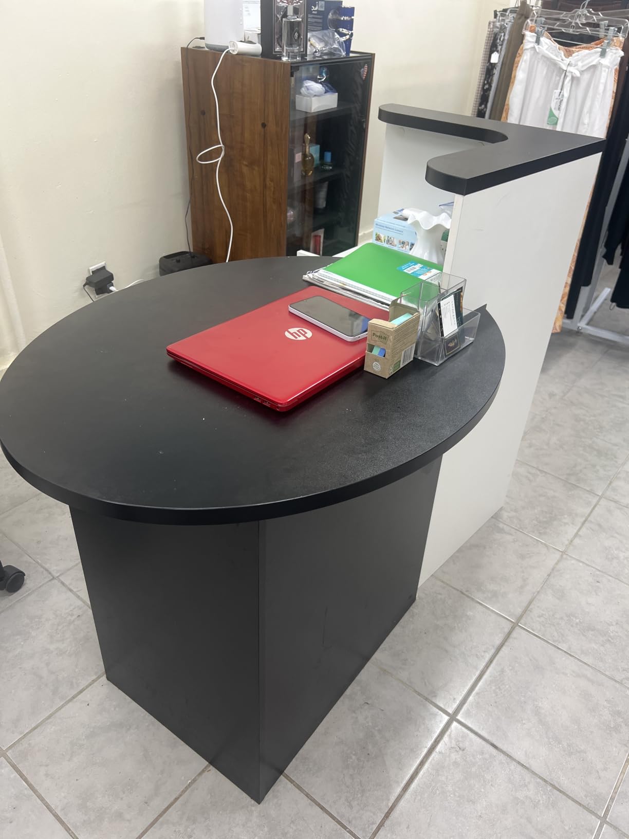 Tangkula Reception Desk, Front Counter Desk with Lockable Drawer & Adjustable Shelf, Oval Desktop, Retail Counter for Checkout, Computer Workstation for Salon Lobby Office, Home Office Desk customer photo 1
