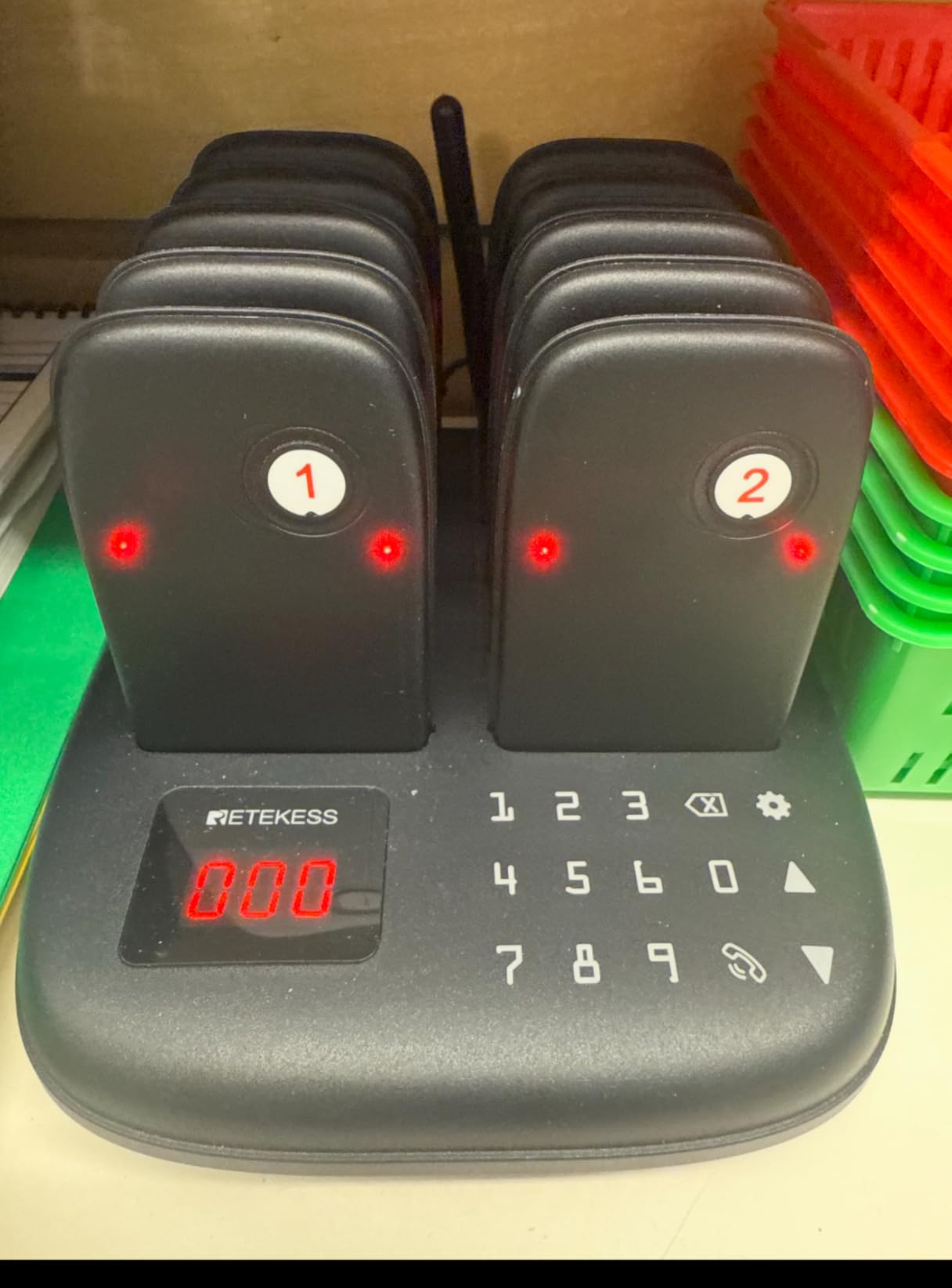Retekess TD175P Restaurant Pager System, Buzzers for Restaurants, 30 Beepers customer photo 2
