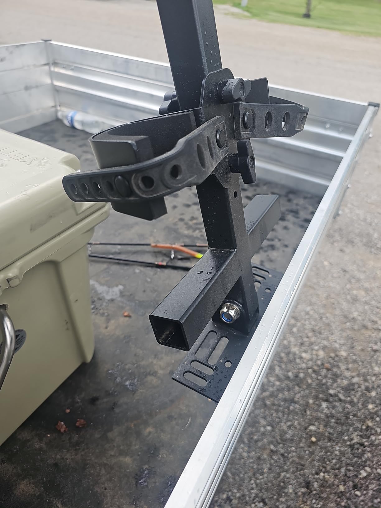 UTV Gun Rack for Cargo Bed Universal Hunting Tool Holders Sporting Clays Rack Adjustable SXS Hunt Gear Support Bracket Compatible with Polaris Ranger General Pioneer Defender Golf Cart customer photo 1