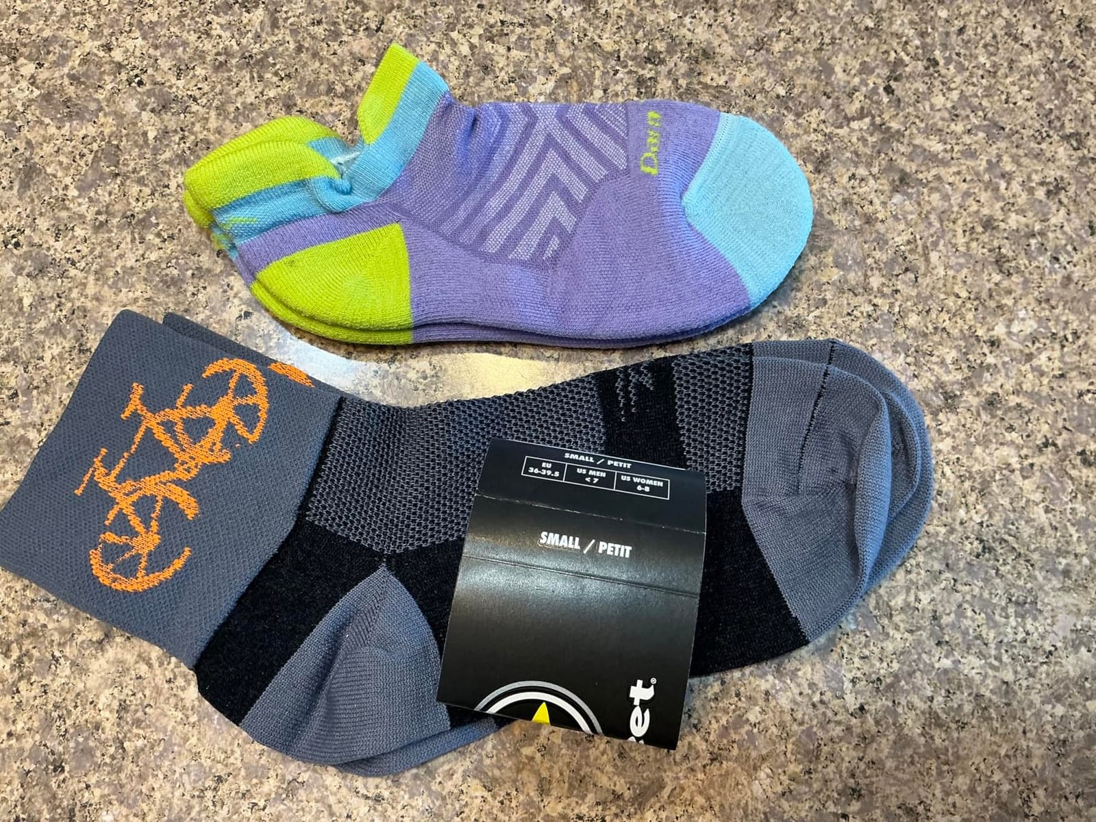 Darn Tough Women's Run No Show Tab Ultra-Lightweight Running Sock (Style 1047) customer photo 1