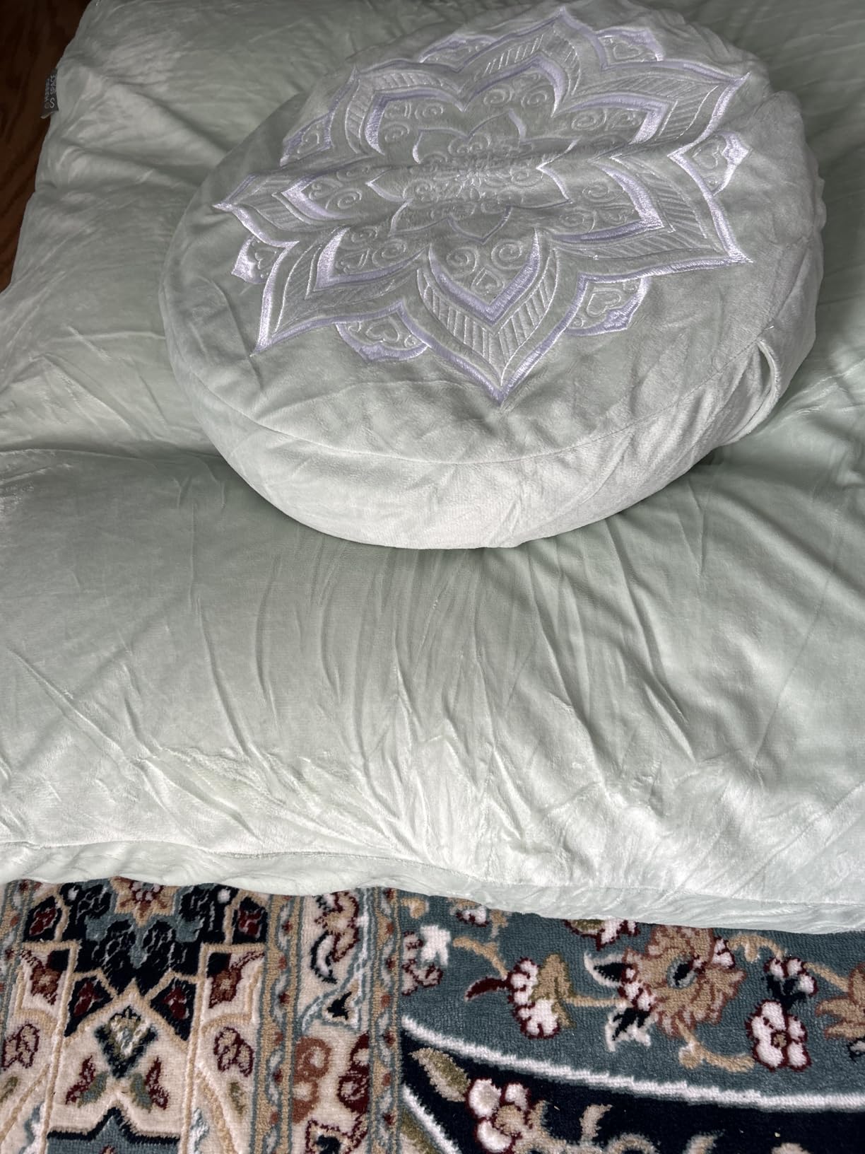 Meditation Cushion Set Zafu & Zabuton - Buckwheat Hull & Memory Foam, Adjustable Floor Pillow for Yoga, Meditation & Sitting, Removable Velvet Cover (Classic Black) customer photo 2